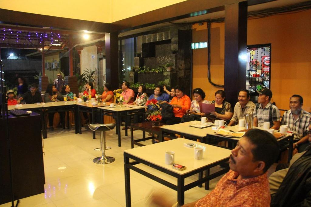 Hotel Sing A Song Pematangsiantar Extérieur photo